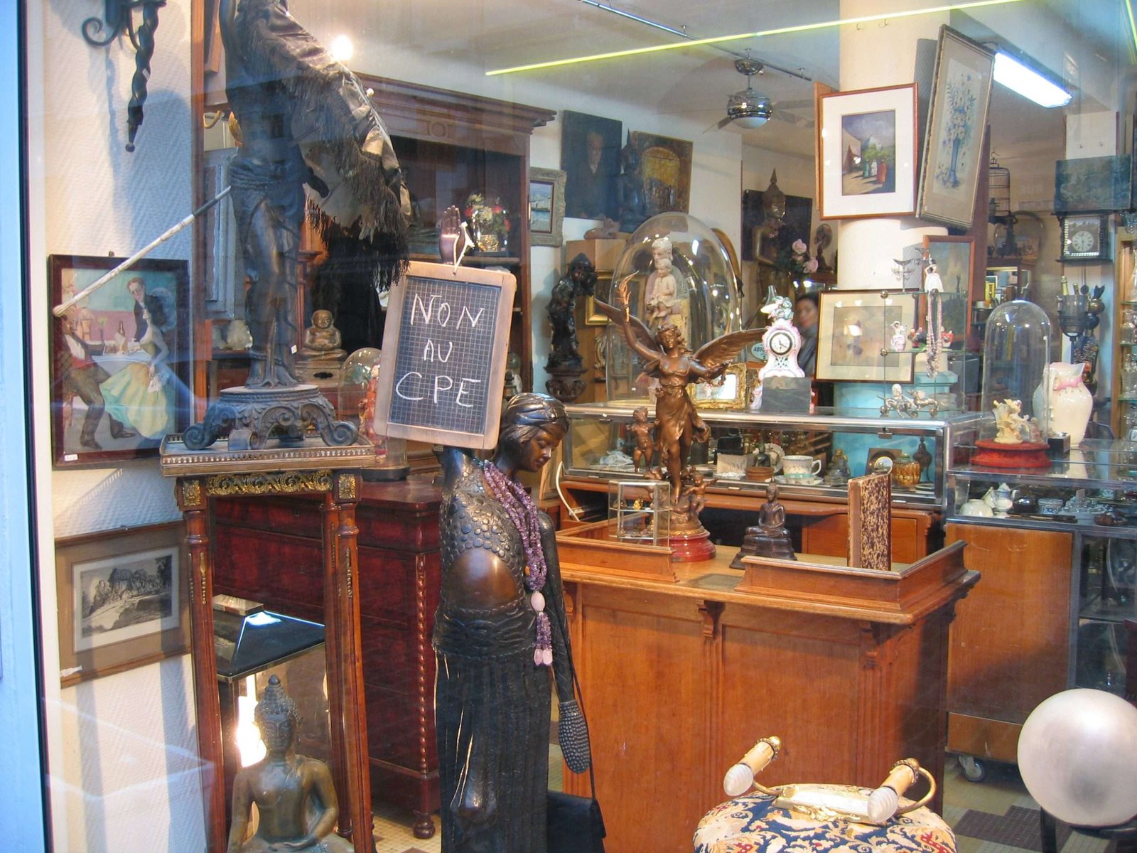 Compra y Venta de Curiosidades Antiguas de Civilizaciones Pasadas