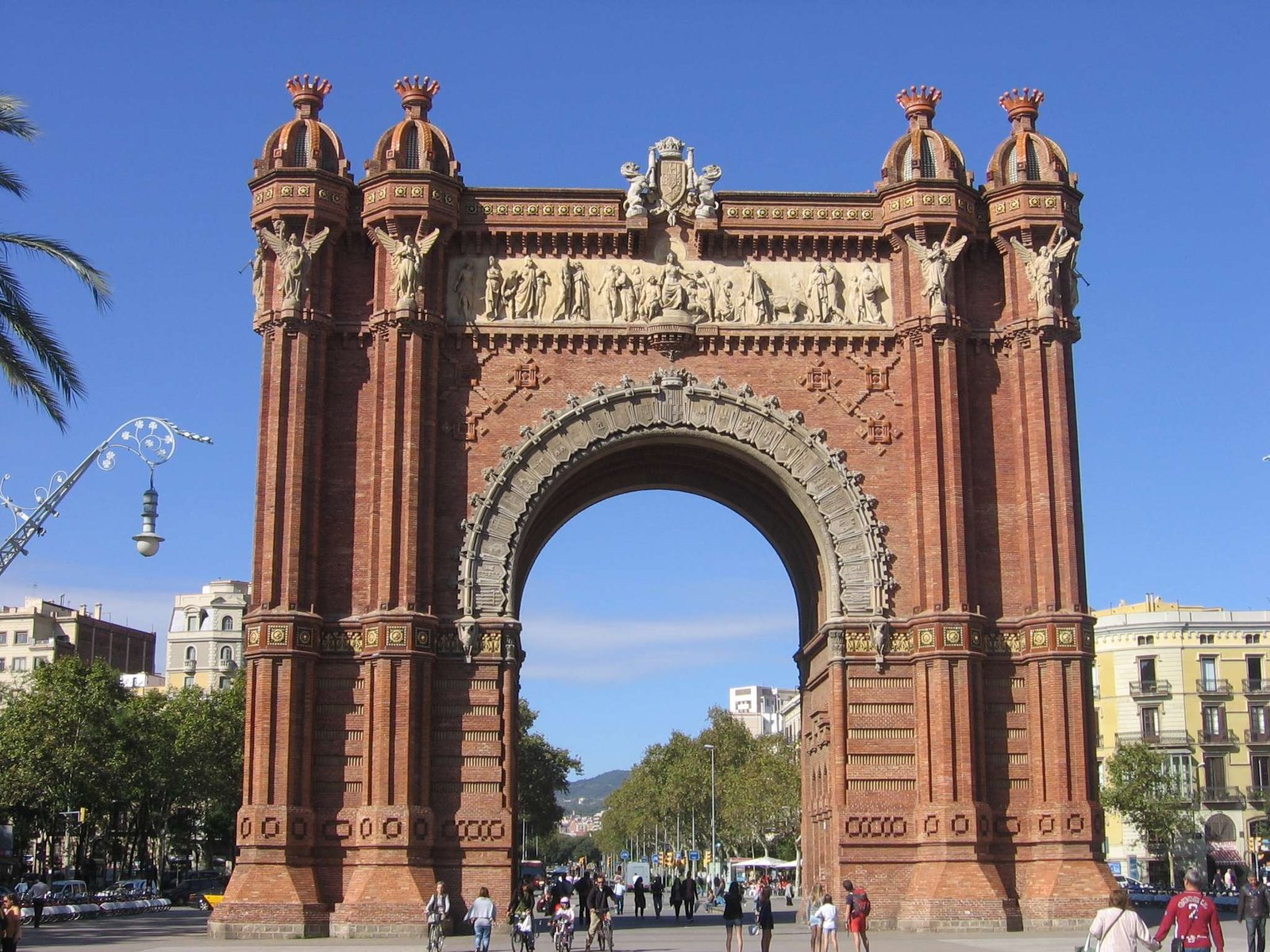 Curiosidades del Arco de Triunfo de Barcelona