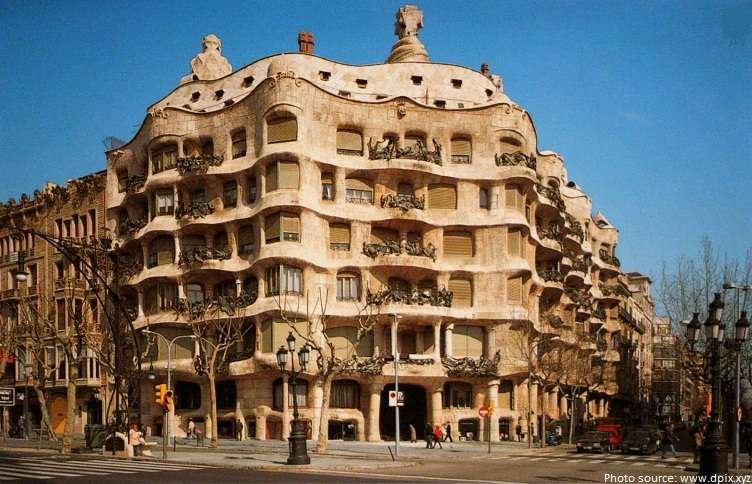Curiosidades de Josep Maria Jujol, arquitecto modernista catalán