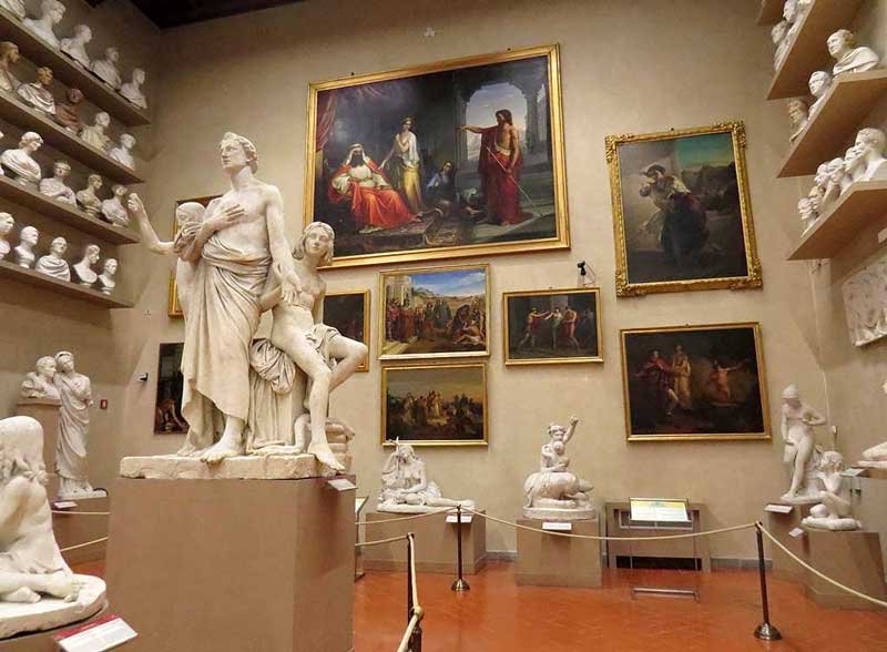 Secretos inacabados de la Galería de la Academia que te sorprenderán