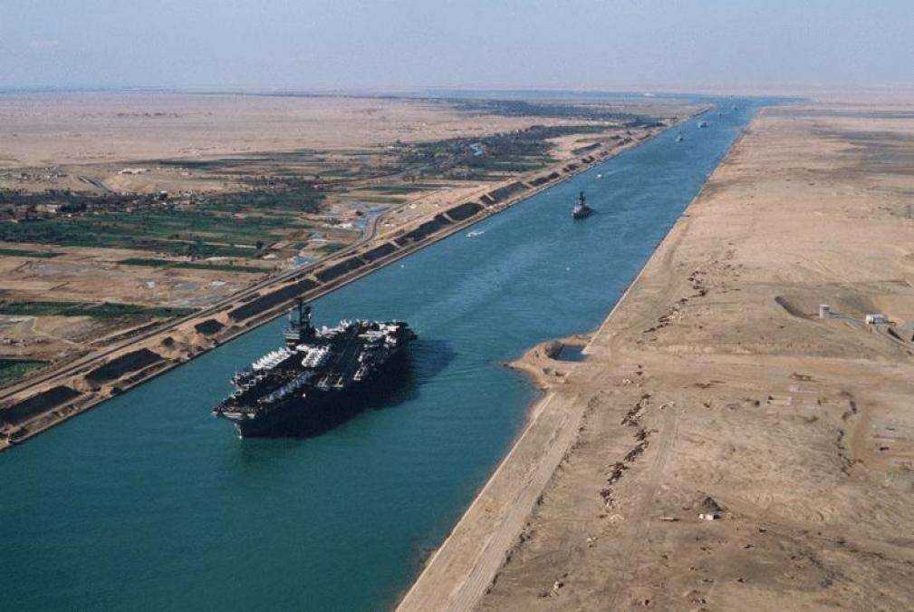 Curiosidades del Canal de Suez y su impacto en el comercio