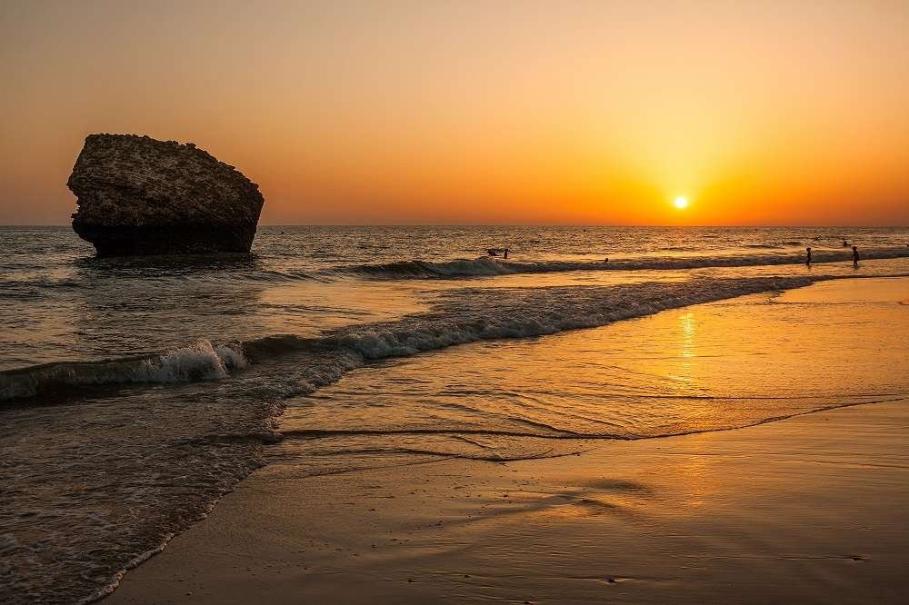 Curiosidades sorprendentes de la costa atlántica gallega y andaluza