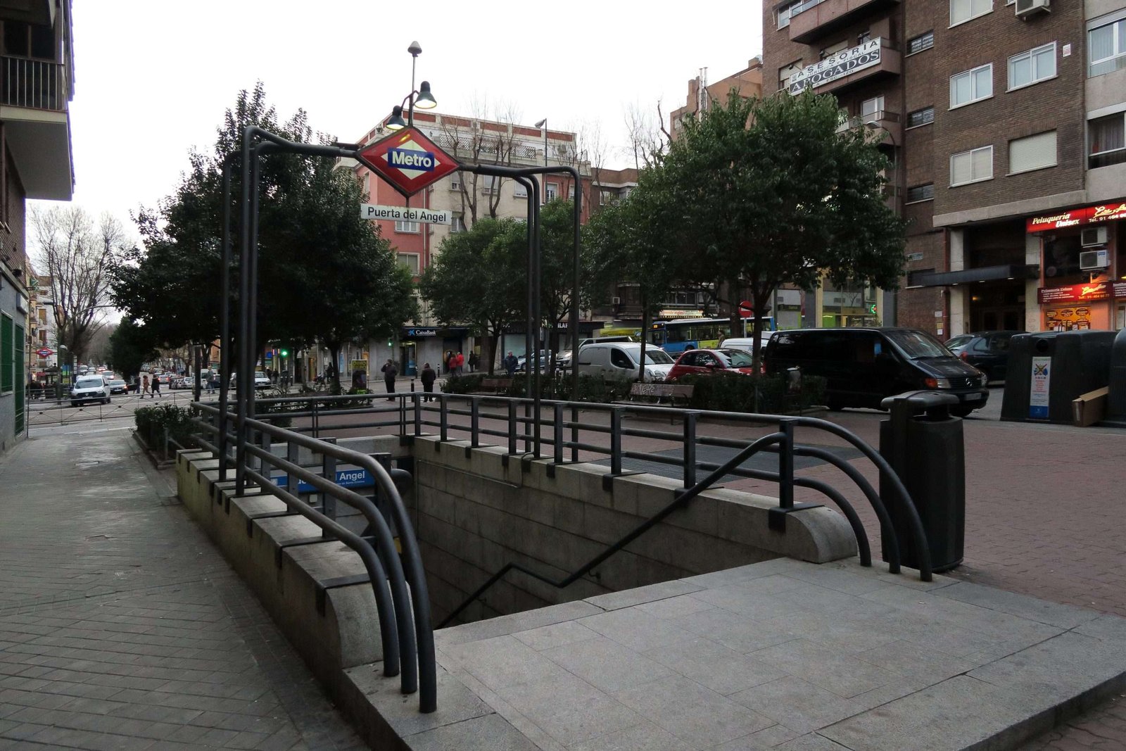 Descubre las curiosidades de la estación de Puerta del Ángel en Madrid