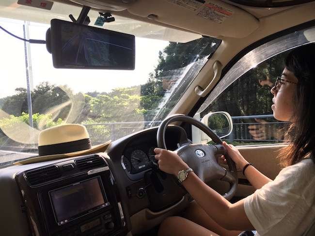 Curiosidades sobre conductores de coches civiles en Japón