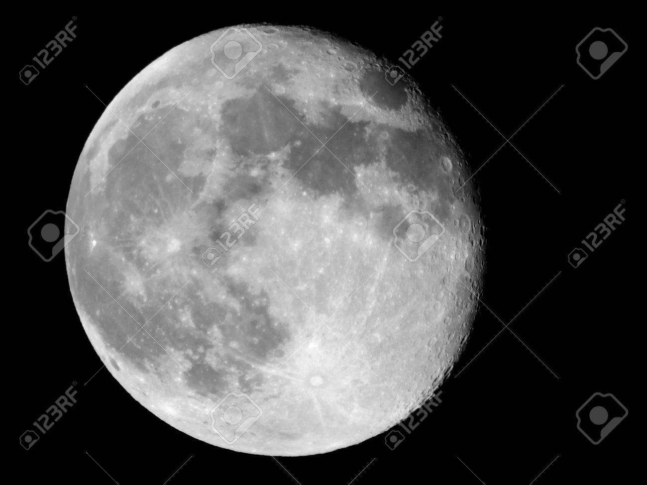 Curiosidades para niños sobre el mágico mundo lunar con Happy Learning