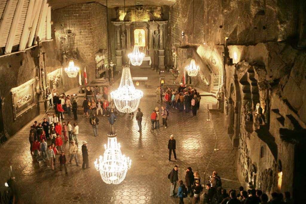 Descubre las fascinantes curiosidades de las minas de sal de Cracovia