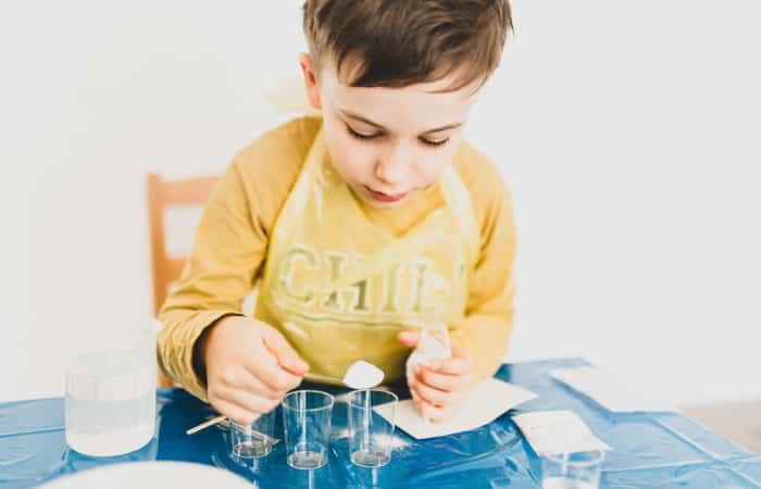 Curiosidades científicas de los niños al explorar el mundo
