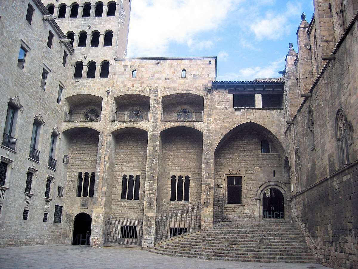 Curiosidades de la Plaza del Rei en Barcelona