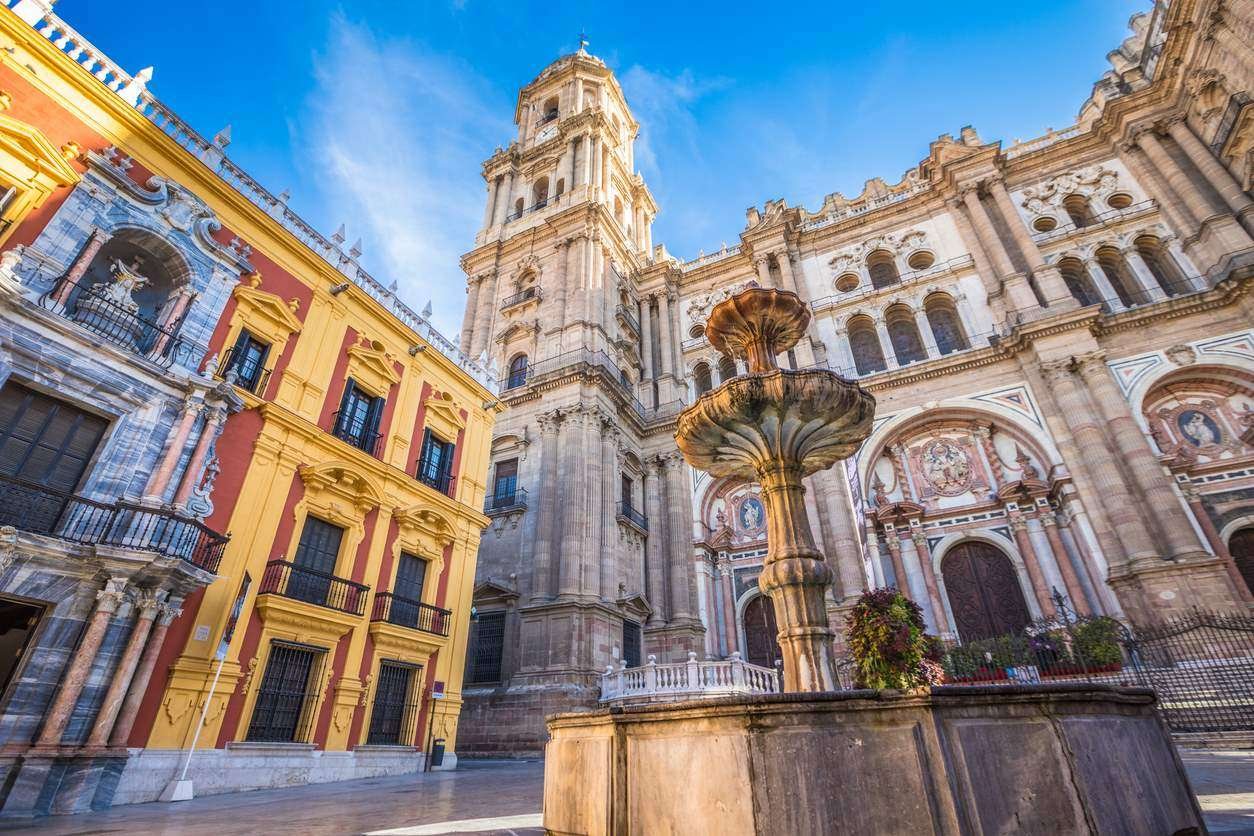 Guía de viaje de Málaga: curiosidades, historia y más